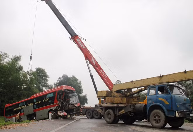 Traffic accidents kill 41 on May 2 ảnh 1 Traffic accidents kill 41 on May 2 ảnh 1