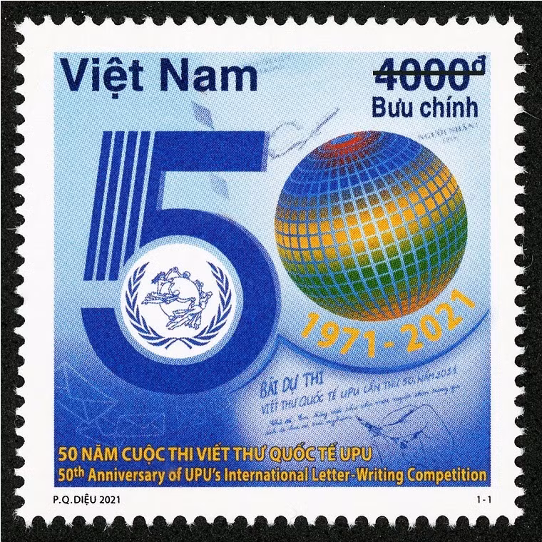 Stamp collection issued to celebrate 50 years of UPU International Letter Writing Competition ảnh 1