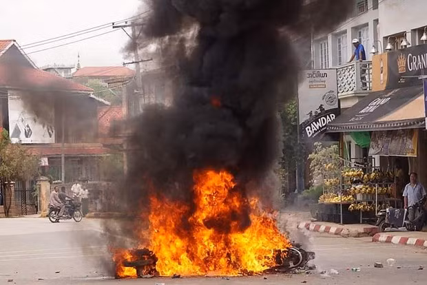 Myanmar parcel bomb blast leaves five dead, one injured ảnh 1
