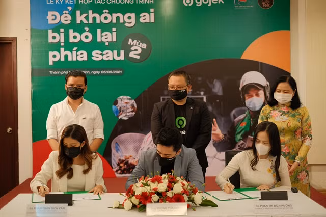 'So no one left behind' project helps locals start online F&B businesses ảnh 1