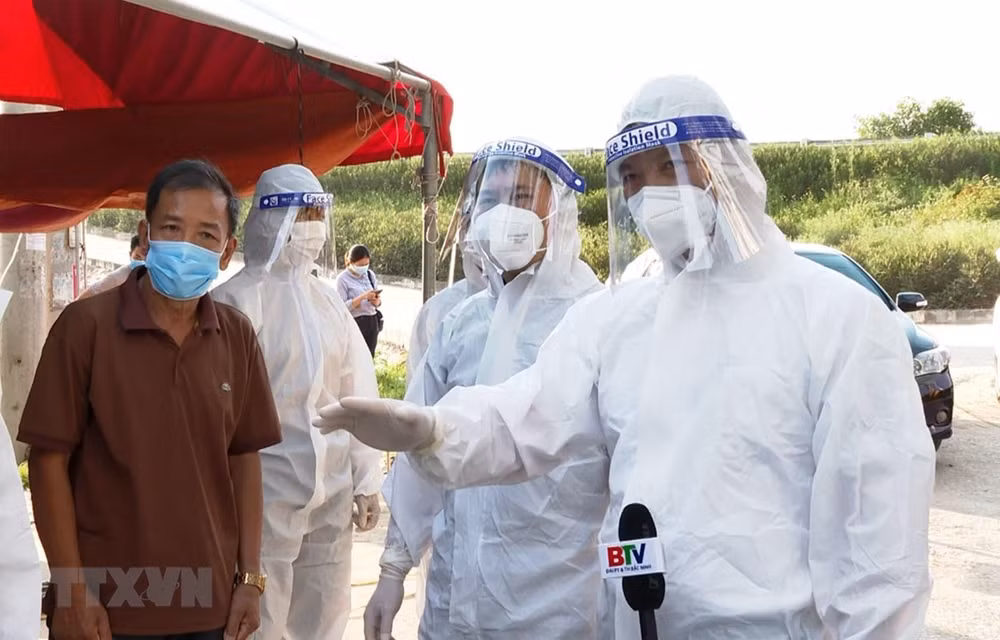 Bac Ninh opens two COVID-19 treatment hospitals ảnh 1