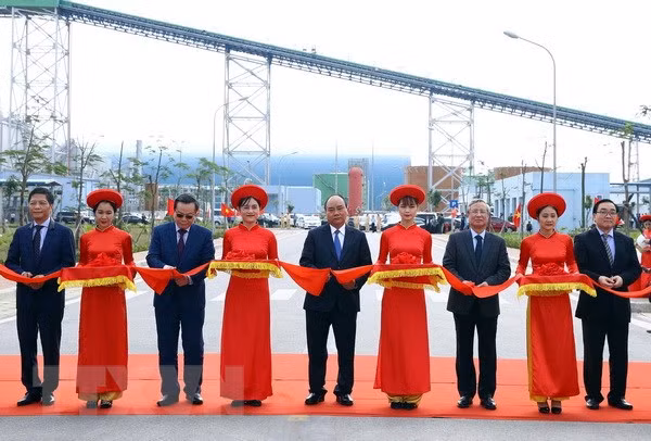 PM attends inaugural ceremony of Thai Binh Thermal Power Plant ảnh 1