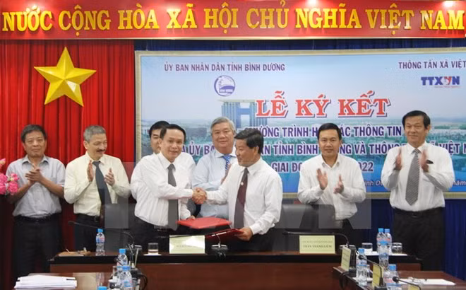 VNA, Binh Duong shake hands in communications ảnh 1
