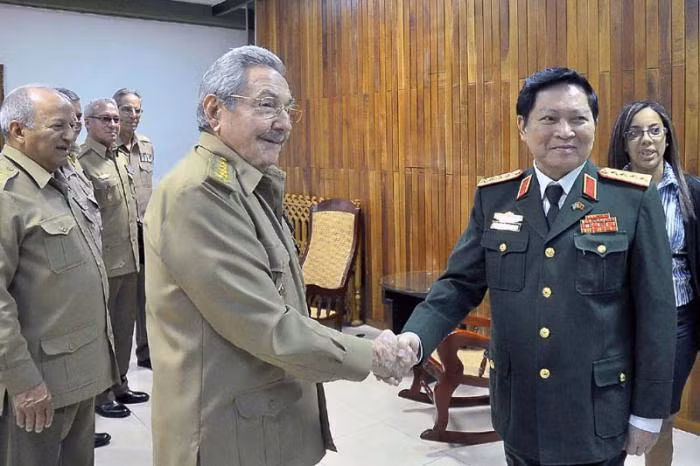 Vietnam, Cuba enhance defence partnership ảnh 1