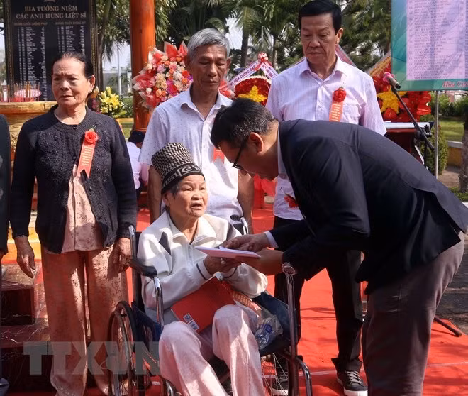 Da Nang ceremony commemorates fallen soldiers in Gac Ma battle ảnh 3