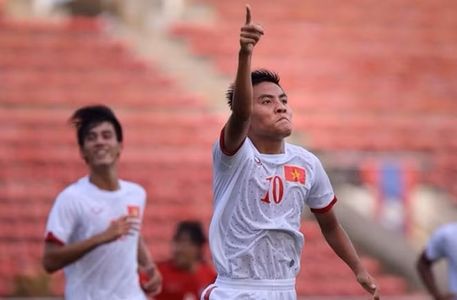 U19 Vietnam beat Singpore 6-0 at AFF event ảnh 1 U19 Vietnam beat Singpore 6-0 at AFF event ảnh 1