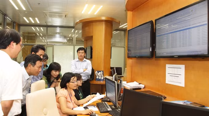 VN-Index hits new 10-year high on investor optimism ảnh 1 VN-Index hits new 10-year high on investor optimism ảnh 1