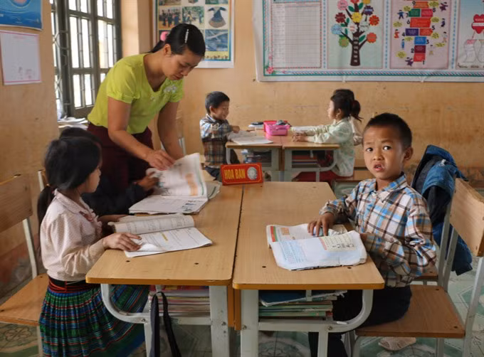 Raising teachers’ salary a challenging quest ảnh 1 Raising teachers’ salary a challenging quest ảnh 1
