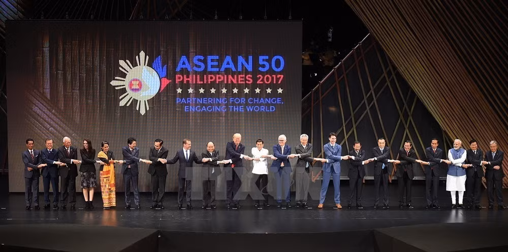 ASEAN Summit opens in Philippines ảnh 1