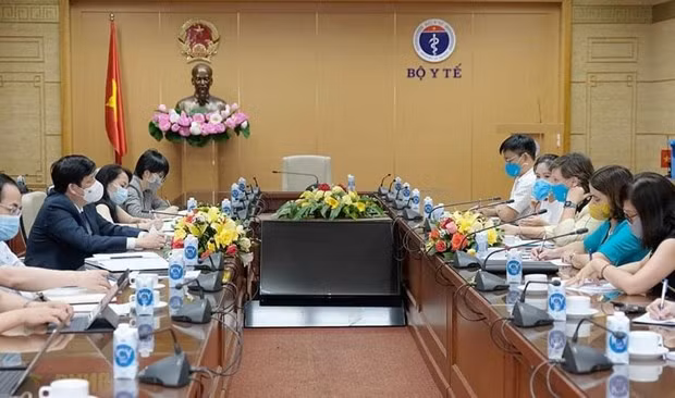 UNICEF commits support for Vietnam’s rapid access to Covid-19 vaccines ảnh 1