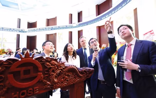 Vietnam’s equity market attract capital via funds ảnh 1