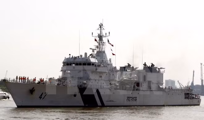 Indian coast guard ship visits Da Nang ảnh 1 Indian coast guard ship visits Da Nang ảnh 1