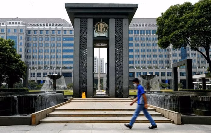 Indonesia’s 2023 GDP growth may slow to 4.4%: central bank governor ảnh 1