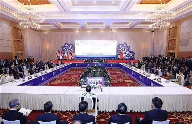 ASEAN, Chinese leaders discuss measures to promote relations: Spokeswoman ảnh 1