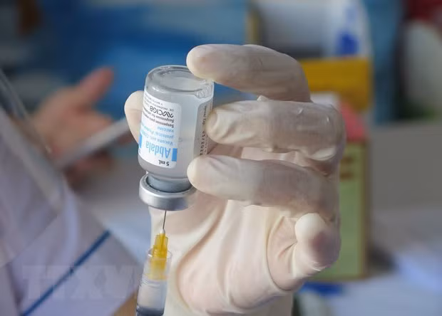 Vietnam logs 580 new COVID-19 cases on November 15 ảnh 1