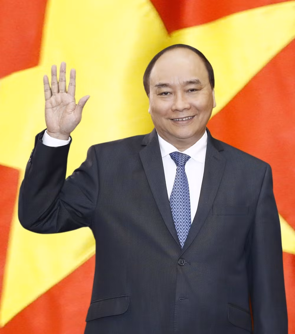 Prime Minister leaves for summits in RoK ảnh 1