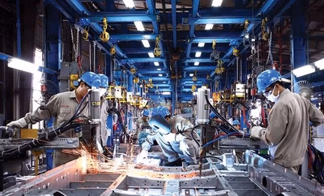 High-tech manufacturing sector tops recruitment in Q3 ảnh 1 High-tech manufacturing sector tops recruitment in Q3 ảnh 1