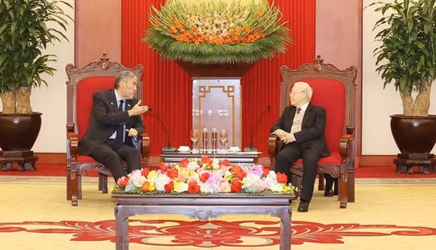 Vietnam values all-around ties with Dominican Republic: Party chief ảnh 1