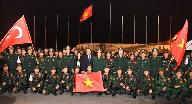 Vietnamese servicemen set off for rescue operations in Turkey ảnh 1 Vietnamese servicemen set off for rescue operations in Turkey ảnh 1