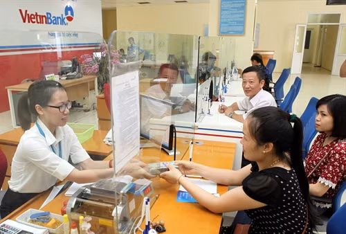 Short-term deposits hit 5.5 percent cap chasing long-term highs ảnh 1 Short-term deposits hit 5.5 percent cap chasing long-term highs ảnh 1