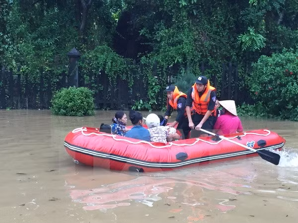 Heavy rainfall drenches much of Quang Ninh ảnh 1 Heavy rainfall drenches much of Quang Ninh ảnh 1