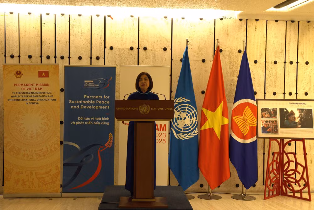 Geneva photo exhibition spotlights Vietnam’s heritage, culture ảnh 2