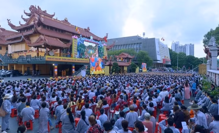 📝OP-ED: Vietnam actively contributes to ensuring right to freedom of religion ảnh 1