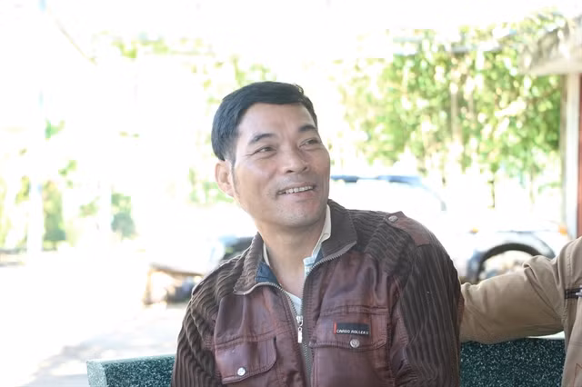 Illegal logger becomes dedicated forest ranger ảnh 1