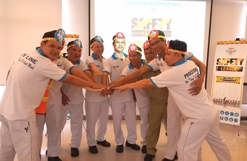 FrieslandCampina voted among 20 Best Places to Work in Vietnam ảnh 1