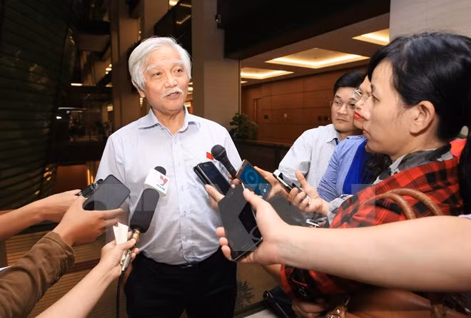 Lawmakers canvass retirement of National Assembly Chairman ảnh 1