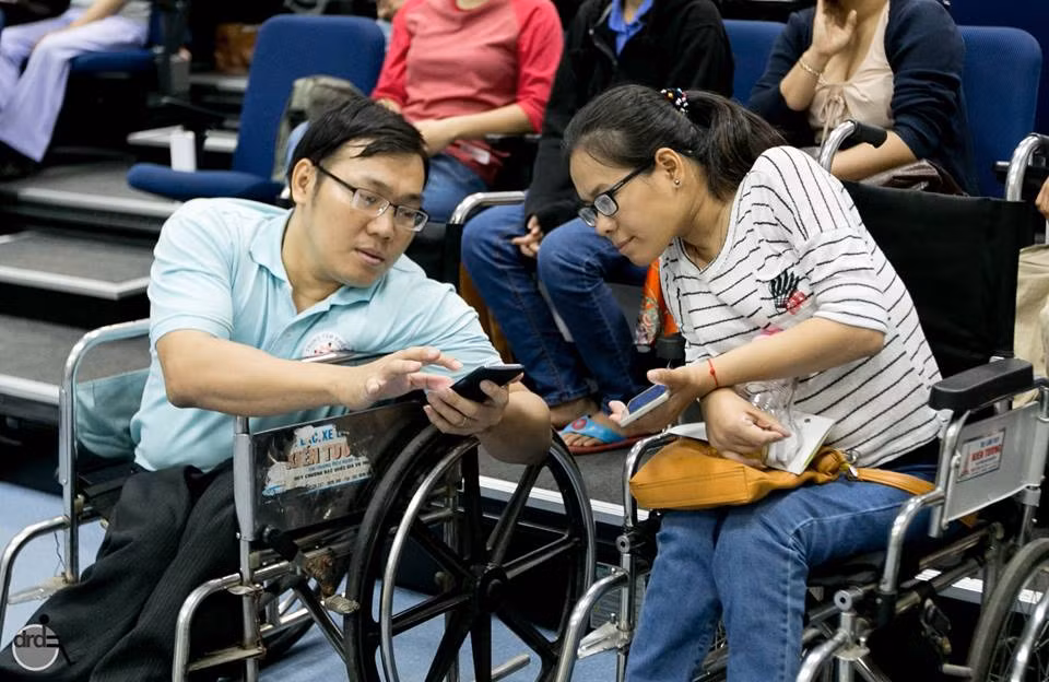 Disabled-friendly spots listed in mobile app ảnh 1