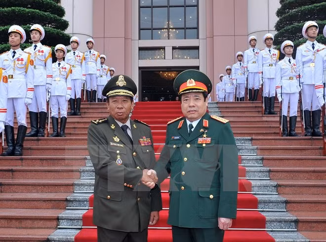 Vietnam, Cambodia sign defence cooperation plan for 2016 ảnh 1