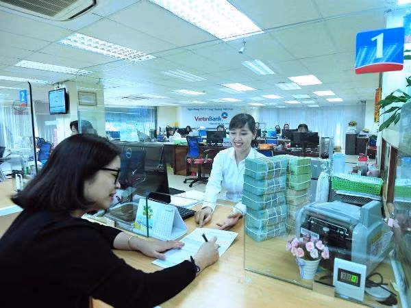 Deposit interest rates up as Gov’t seeks low lending rates ảnh 1 Deposit interest rates up as Gov’t seeks low lending rates ảnh 1