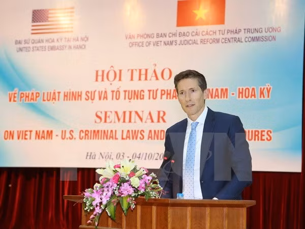 Vietnam, US share experience in criminal law enforcement ảnh 1