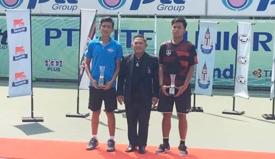 Vietnamese tennis player wins title in Thailand ảnh 1