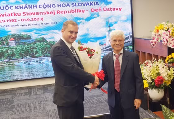 Slovak Constitution Day observed in HCM City ảnh 1