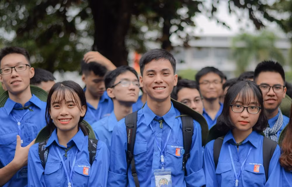 School for youth, reliable reserve force of Party ảnh 1