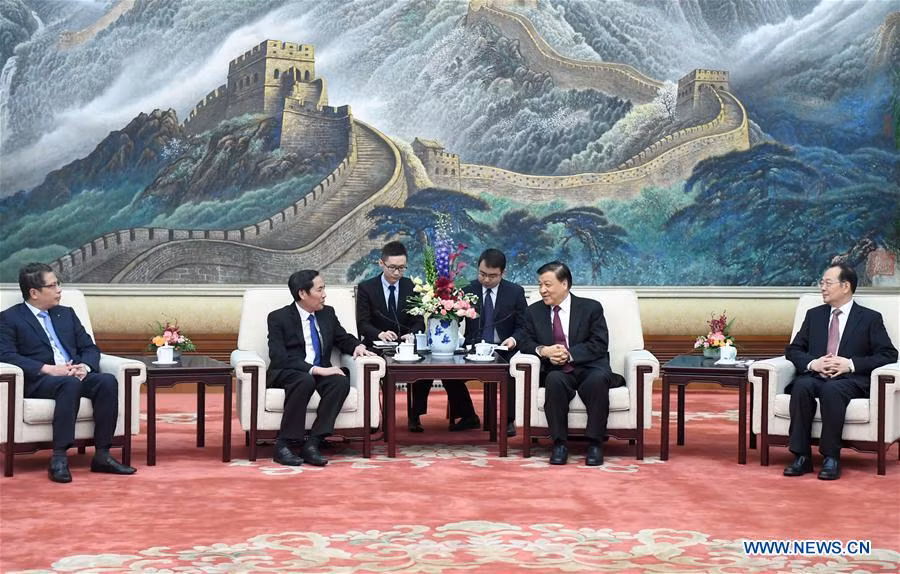 Nhan Dan newspaper delegation visits China ảnh 1