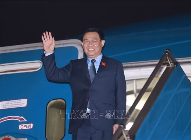NA Chairman leaves for Cuba, Argentina, Uruguay visits ảnh 1 NA Chairman leaves for Cuba, Argentina, Uruguay visits ảnh 1