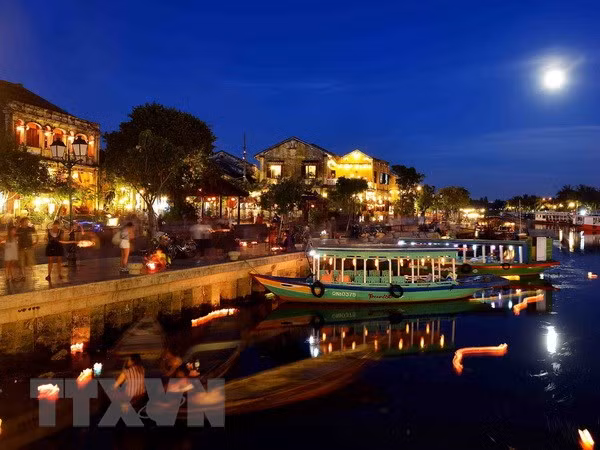 Hoi An city to organise lantern night in Germany ảnh 1 Hoi An city to organise lantern night in Germany ảnh 1