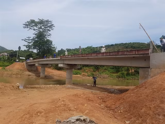 More bridges built across Vietnam ảnh 1 More bridges built across Vietnam ảnh 1