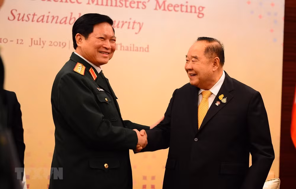 Defence minister hails Thailand’s role in ASEAN defence cooperation ảnh 1