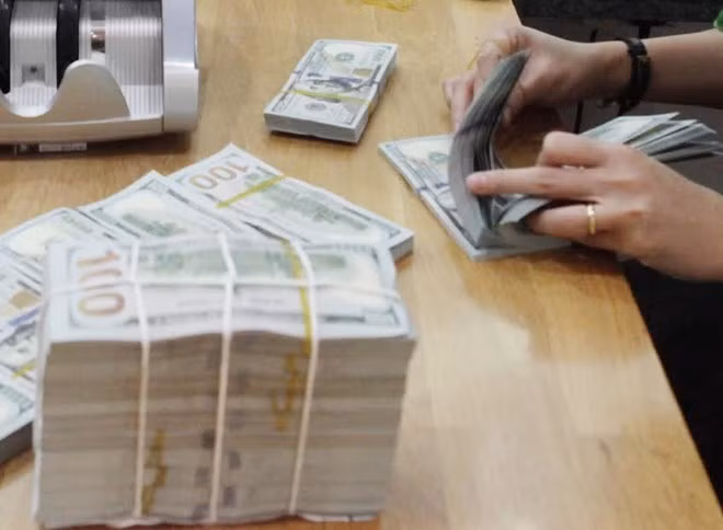 Reference exchange rate unchanged on July 5 ảnh 1