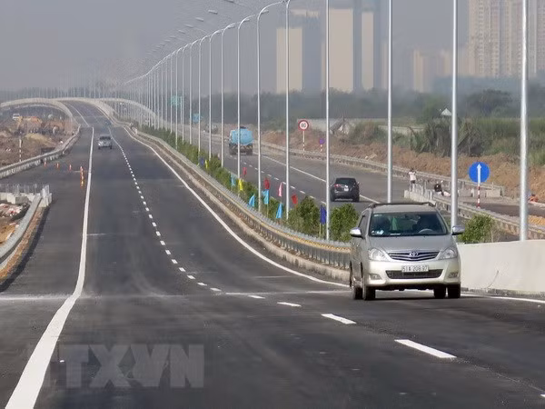 Preliminary bidding selects 51 investors for North-South Expressway ảnh 1