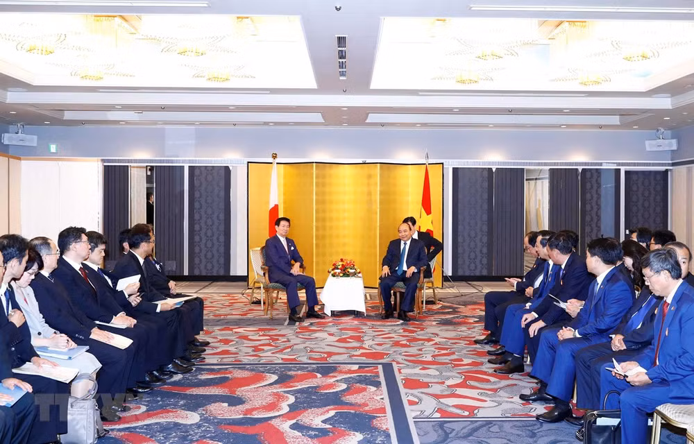 PM urges Japanese localities to expand ties with Vietnam ảnh 1