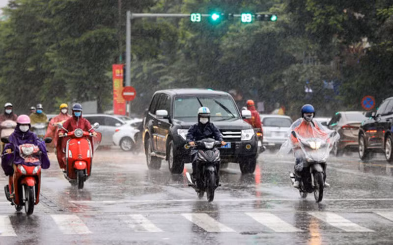 Heavy rains continue in northern region, Thanh Hoa on August 12 ảnh 1