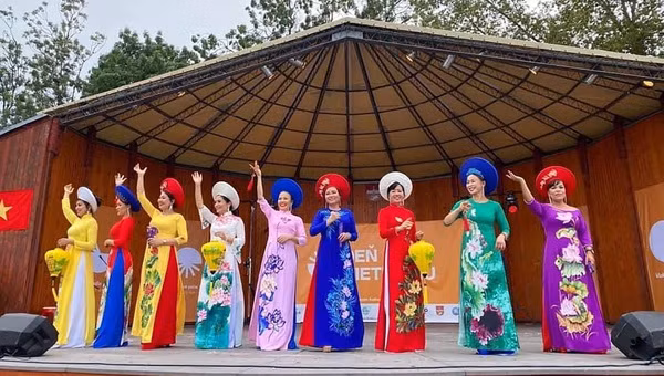 Vietnam Day held in Slovakia ảnh 1 Vietnam Day held in Slovakia ảnh 1