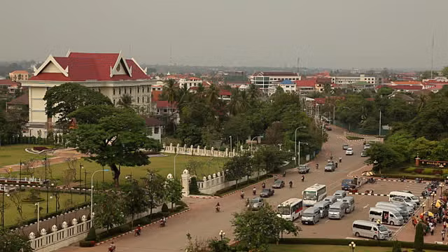 Vietnamese, Lao women enhance cooperation ảnh 1