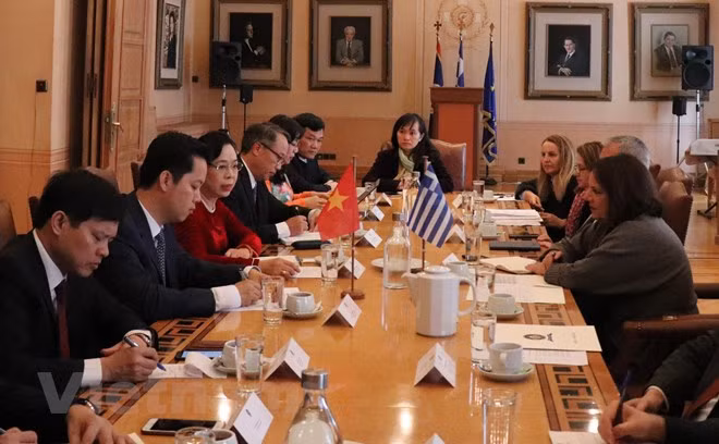 Hanoi, Athens seek closer ties in cultural heritage management ảnh 1