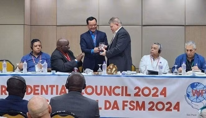 Vietnam steps up labour union cooperation with Brazil, Peru, Uruguay ảnh 1